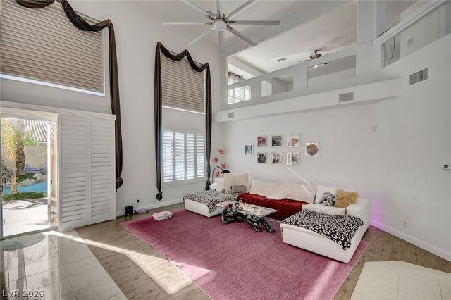 9143 Amber Waves Street, Las Vegas, NV 89123