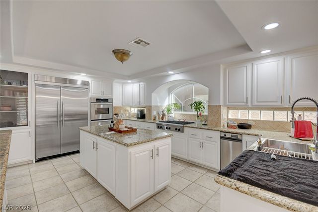 9143 Amber Waves Street, Las Vegas, NV 89123