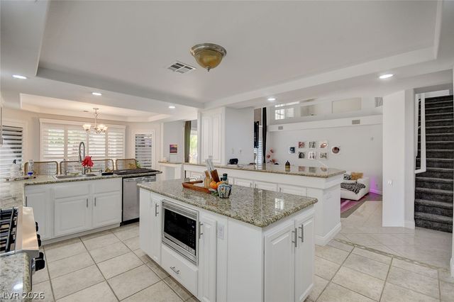 9143 Amber Waves Street, Las Vegas, NV 89123