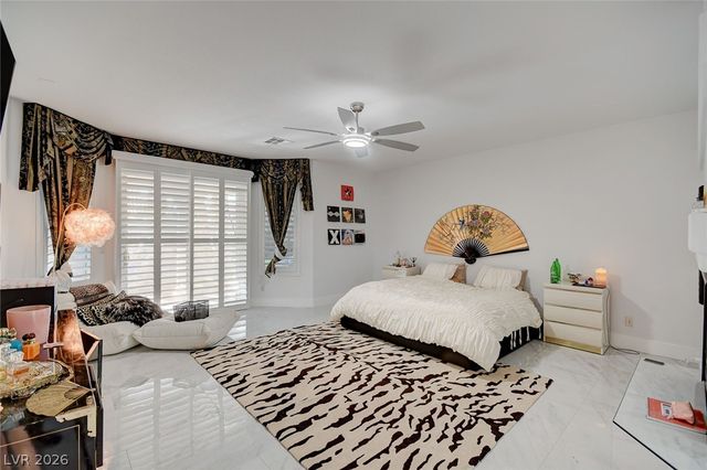 9143 Amber Waves Street, Las Vegas, NV 89123