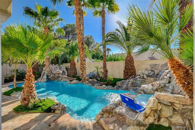 9143 Amber Waves Street, Las Vegas, NV 89123