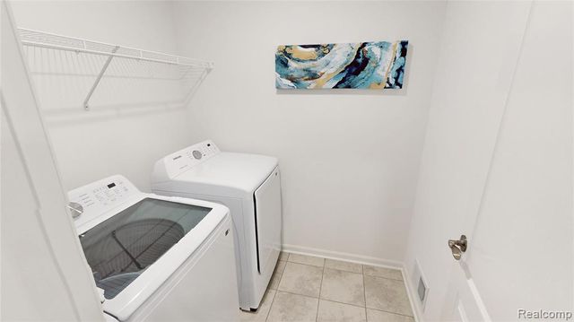 9171 Dogwood Lane, Dexter, MI 48130