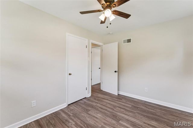 160 Saint Patrick Lane, Florissant, MO 63031