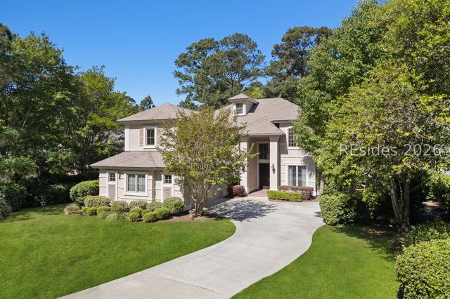 10 Manor Court Ln, Hilton Head Island, SC 29926