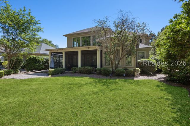 10 Manor Court Ln, Hilton Head Island, SC 29926