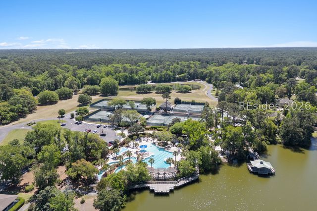 10 Manor Court Ln, Hilton Head Island, SC 29926