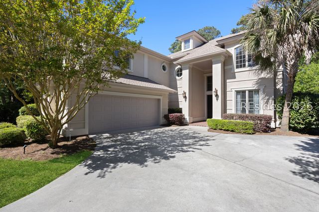 10 Manor Court Ln, Hilton Head Island, SC 29926