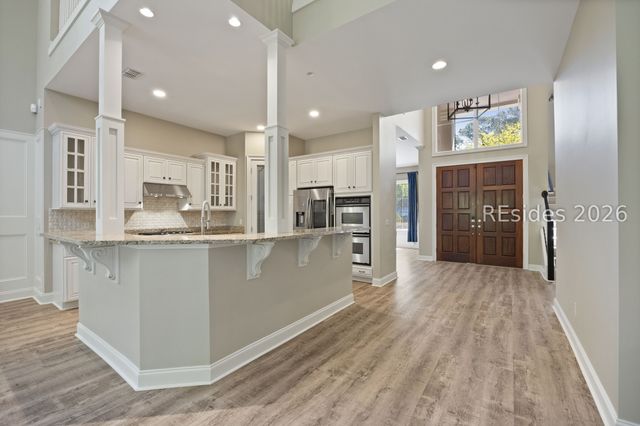 10 Manor Court Ln, Hilton Head Island, SC 29926