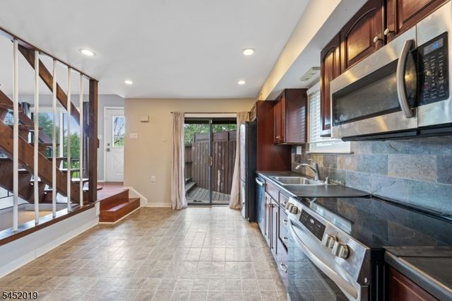 510 Auten Rd 3D 3D, Hillsborough Twp., NJ 08844