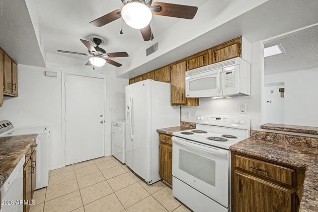 26609 S TREVINO Drive, Sun Lakes, AZ 85248