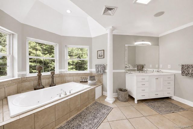 9 Tyler Court, Mahopac, NY 10541