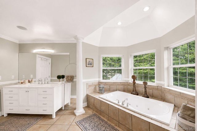 9 Tyler Court, Mahopac, NY 10541