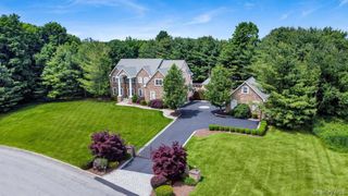 9 Tyler Court, Mahopac, NY 10541