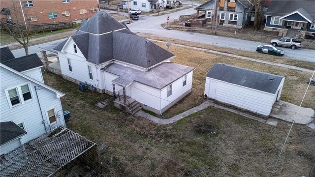 608 Park Avenue, Excelsior Springs, MO 64024