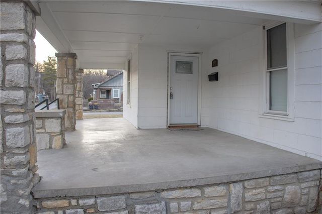 608 Park Avenue, Excelsior Springs, MO 64024