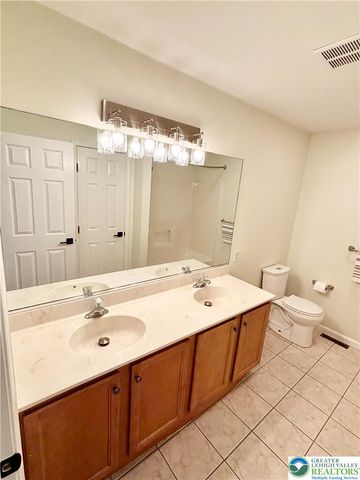 1319 MOHR Circle, Lower Macungie Twp, PA 18062