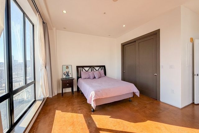 36 A St 3A, Boston, MA 02127