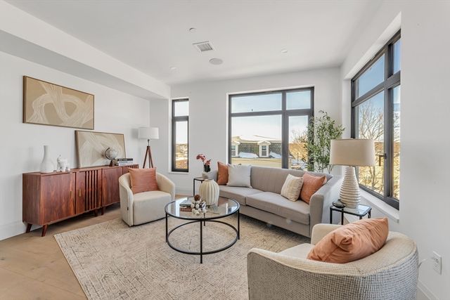 34 Oak Street 205, Boston, MA 02136