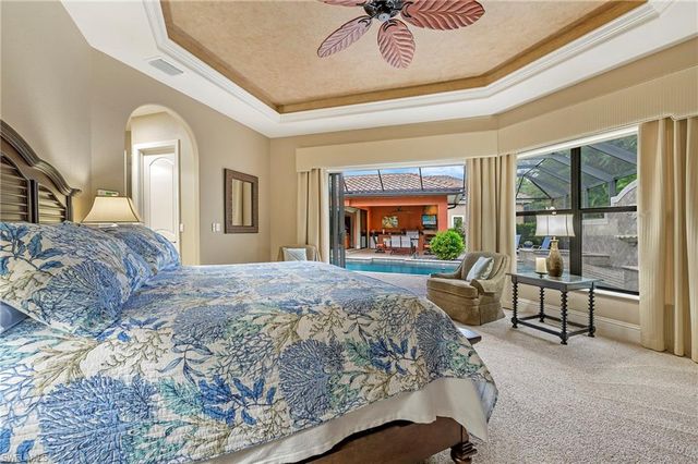 967 Tivoli DR, Naples, FL 34104