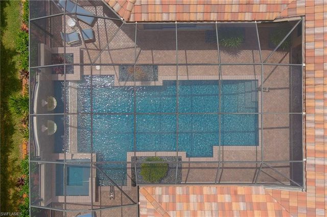 967 Tivoli DR, Naples, FL 34104