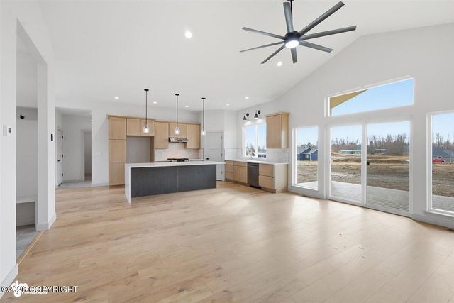 1910 W Cameron Drive, Wasilla, AK 99654