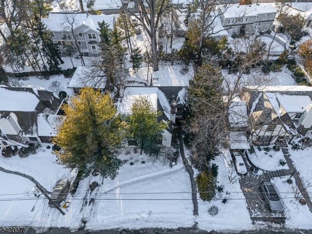 90 Whitney Rd, Millburn Twp., NJ 07078