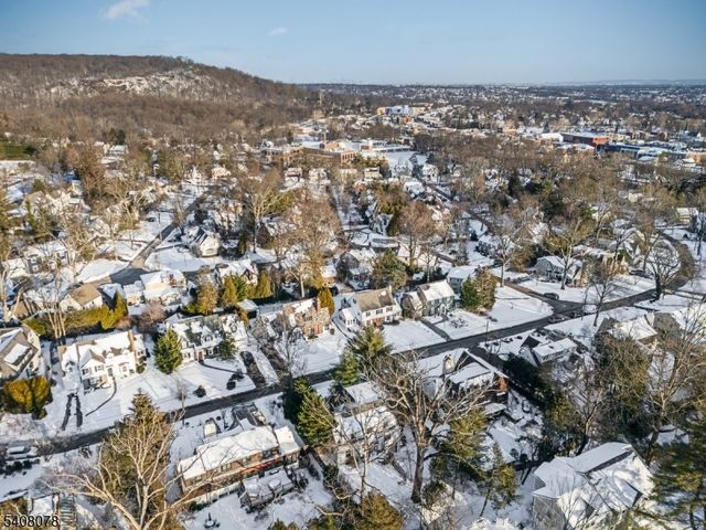 90 Whitney Rd, Millburn Twp., NJ 07078