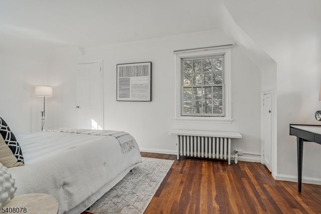 90 Whitney Rd, Millburn Twp., NJ 07078