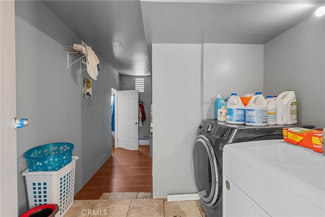 11837 Hunnewell, Sylmar, CA 91342