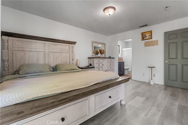 11837 Hunnewell, Sylmar, CA 91342