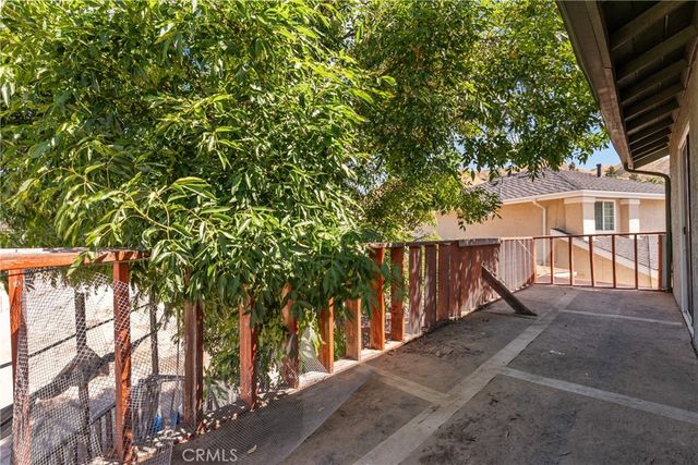 11837 Hunnewell, Sylmar, CA 91342