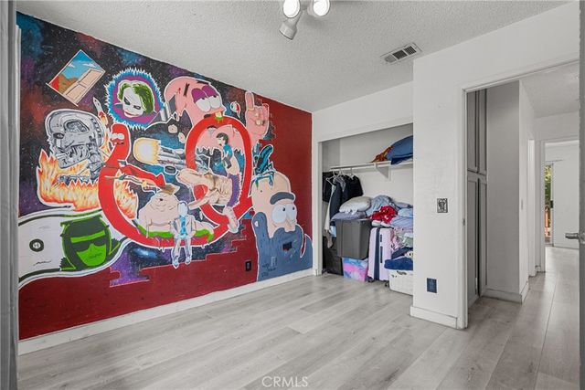 11837 Hunnewell, Sylmar, CA 91342