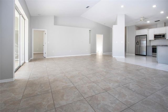 9590 KNIGHTSBRIDGE CIRCLE, Sarasota, FL 34238