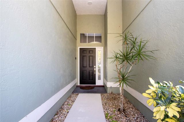 9590 KNIGHTSBRIDGE CIRCLE, Sarasota, FL 34238