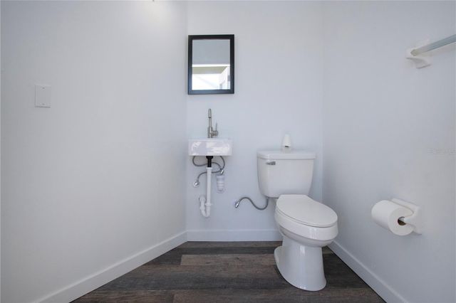 9590 KNIGHTSBRIDGE CIRCLE, Sarasota, FL 34238