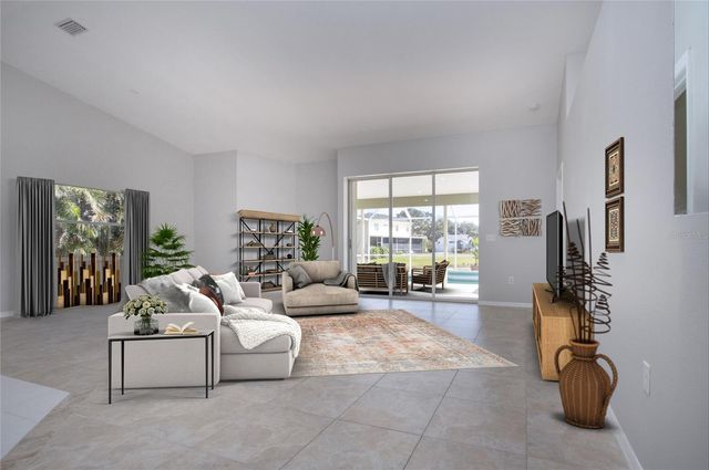 9590 KNIGHTSBRIDGE CIRCLE, Sarasota, FL 34238