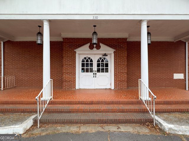330 N 16th Street, Griffin, GA 30223