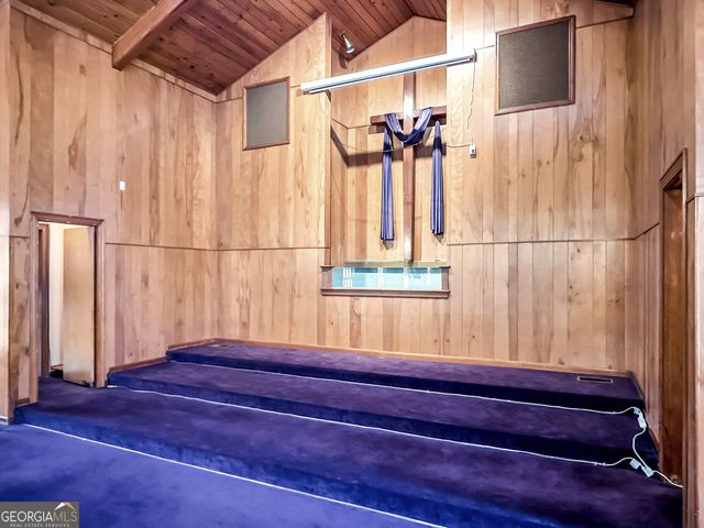 330 N 16th Street, Griffin, GA 30223
