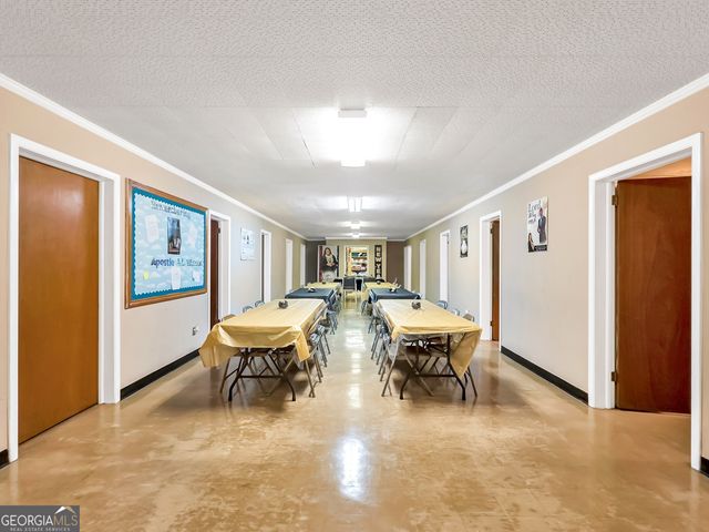 330 N 16th Street, Griffin, GA 30223