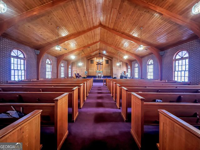 330 N 16th Street, Griffin, GA 30223
