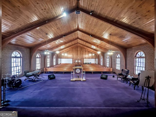 330 N 16th Street, Griffin, GA 30223