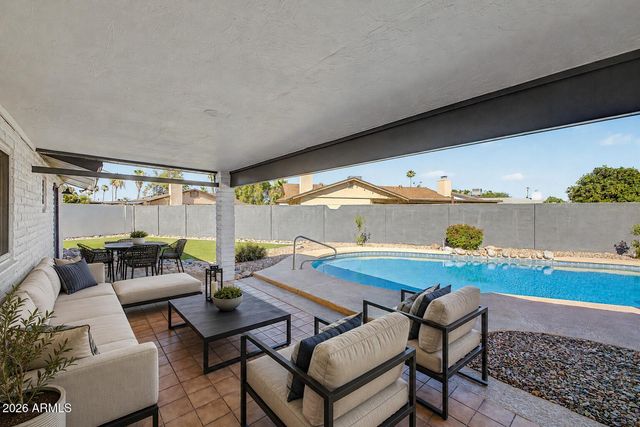 1969 E DUKE Drive, Tempe, AZ 85283