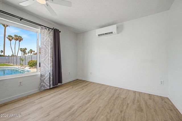 1969 E DUKE Drive, Tempe, AZ 85283