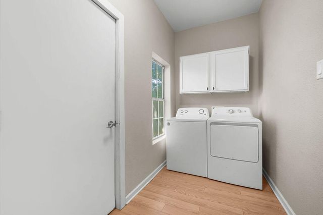 721 N Texas St, Deridder, LA 70634