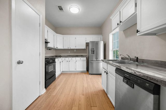 721 N Texas St, Deridder, LA 70634