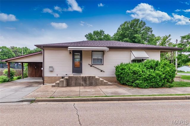 211 10th Street, Crystal City, MO 63019