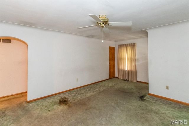 211 10th Street, Crystal City, MO 63019