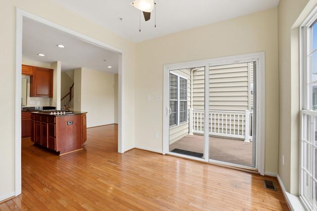 8910 DAWSON MANOR DR, Ellicott City, MD 21043