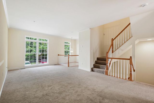 8910 DAWSON MANOR DR, Ellicott City, MD 21043