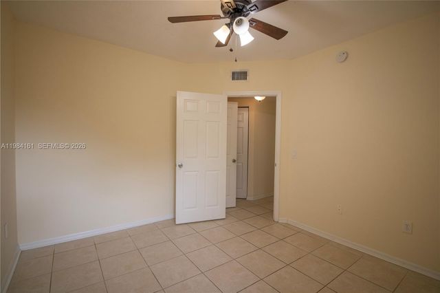 2469 Centergate Dr 204, Miramar, FL 33025